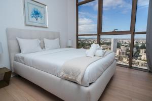 360 Nicosia Heights, Gym & Pool - 4hvězdičkové hotely ve městě Nikósie