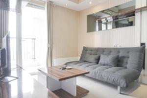 Well Appointed 1BR at The Wave Kuningan Apartment By Travelio