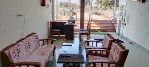 Hotel Holiday