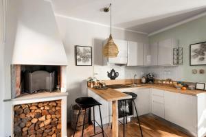 SopraBosco Calcata Art & Design Apartment
