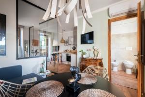 SopraBosco Calcata Art & Design Apartment