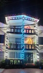 Dui Kanya Henshel Ghar BOLPUR SANTINIKETAN - Siuri