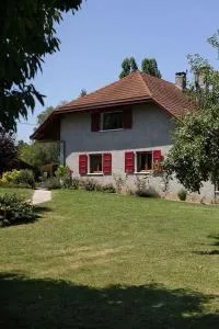 Maison de famille entre lacs et montagnes - Arith