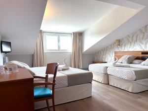 Quadruple Room with Sea View room in Atalaya I