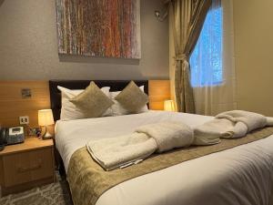 Queen Room room in The Shoreditch Inn