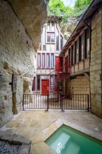 Hotels Logis Demeure de la Vignole : photos des chambres