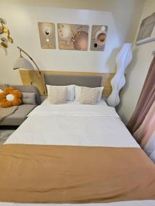 THE MEDIAN condominium near IT park