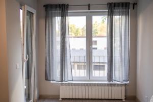 Cozy 1BR in Heart of Oborishte with Private Parking