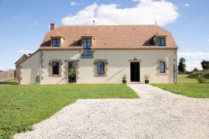 Maisons de vacances Country house, heated pool, nordic bath and great views : photos des chambres