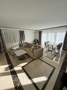 Scholz Romantic Suites