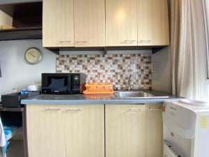 Cozy Studio Room No Kitchen at Skyland City Jatinangor Apartment By Travelio