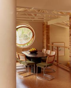 The Sunseeker, Byron Bay