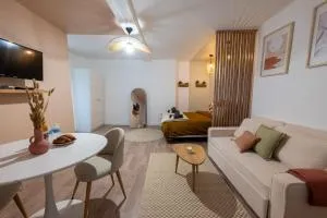 Magnifique Studio rénové centre-ville 3pers wifi - Barbonne-Fayel