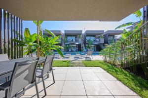 Sun Village Apartments