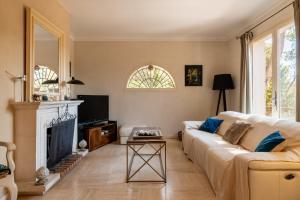 Villas Rosa - Sublime villa piscine avec vue et pinedes : photos des chambres