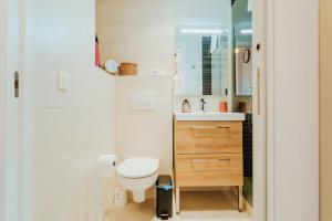WELCS APARTAMENTO 193 EMP con vistas al canal