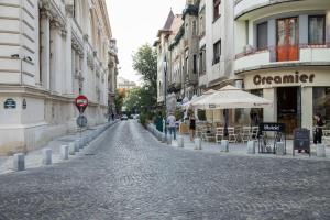 Atheneum Star Residence