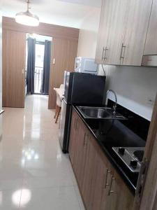 Ocean Room 677 Shore 2 Tower 3 MOA Complex, Pasay City