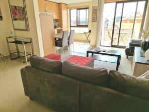 Apartment T1 60 sq m for rent next to the bay