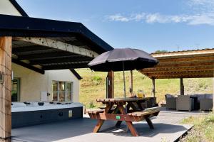 Finest Retreats - The Welsh Farmhouse