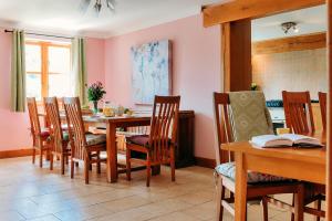 Finest Retreats - The Welsh Farmhouse