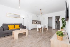 Home2Book Cozy Casa Papá, Bright Terrace & BBQ