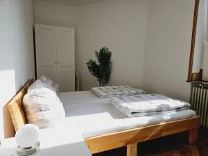 Ferienwohnung Oberhausen Sterkrade nahe Westfield CentrO - Holten