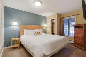 104 Pointes North Inn