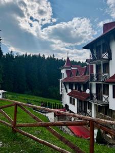 Апартамент Касъл