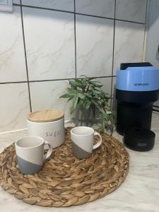 Istos Apartment 8