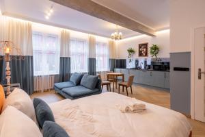 Ajncla Na Nikiszu Apartment by BookingHost