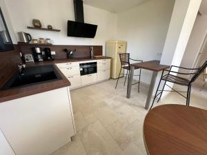 Maisons de vacances Les mouettes, SPA prive, 600m de la plage, Formule tout inclus : photos des chambres