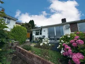 Charming bungalow - 牛顿阿伯特