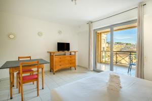 Appart'hotels Residhotel Villa Maupassant : photos des chambres