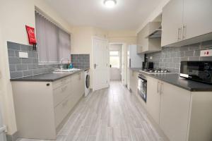 Cosy 1Bed Flat with Garden, Parking & Free Netflix