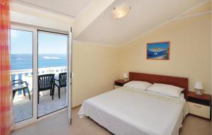 2 Bedroom Nice Apartment In Mimice 