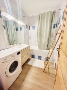 Appartements La Gare: 50m2, 4 Prs, 2 Ch - Proximite cite gastro : photos des chambres