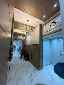 Ap novo e climatizado no centro com ótima localização na avenida principal