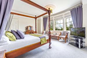 Superior Double Room with View room in Best Western Leigh Park Hotel