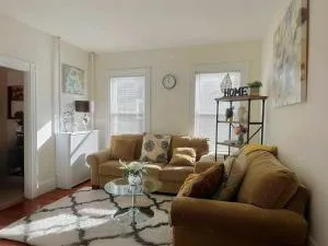 8 Peaceful, Bright apt 3br close to Milton center - Milton
