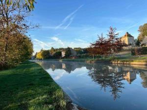 Maisons de vacances Maison de charme sur le Canal de Loire : photos des chambres