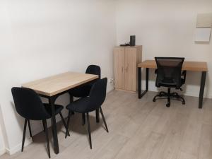 Appartements Spacieux studio – Place de la republique : photos des chambres