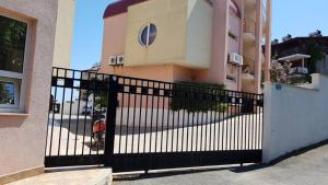 White Pearl Apartment Sozopol