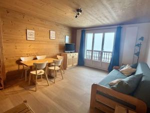 Appartements Charmant 2 pieces 6 pers avec balcon sud, proche tele-siege et commerces a l'Alpe d'Huez - FR-1-405-3 : photos des chambres