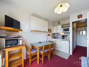 Charmant Studio 24 pers, centre-station, balcon sud, proche des pistes, parking inclus - FR-1-398-574