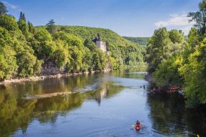 Campings Camping 4 etoiles - Piscine - eeihec : photos des chambres