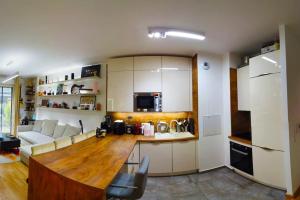 NEW LUX Smart Home 69m2,Terrasse, Modern, Metro 13