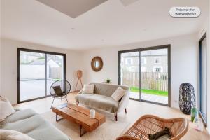 800m de la plage, maison neuve pour 10, piscine