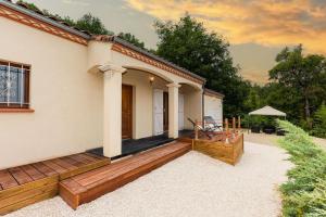 Maisons de vacances Proche d-Agen - Location de vacances 6 personnes avec piscine privee a la campagne : photos des chambres
