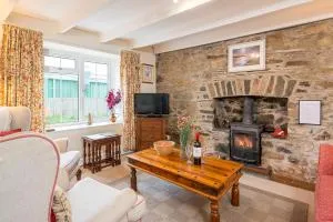 Stone Roof Cottage - Llanrian